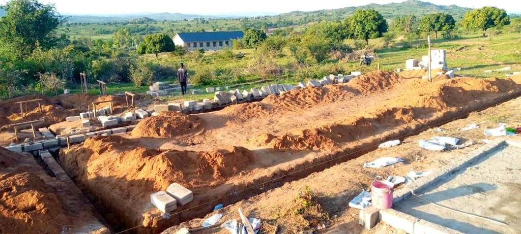 Baubeginn Schlafgebäude