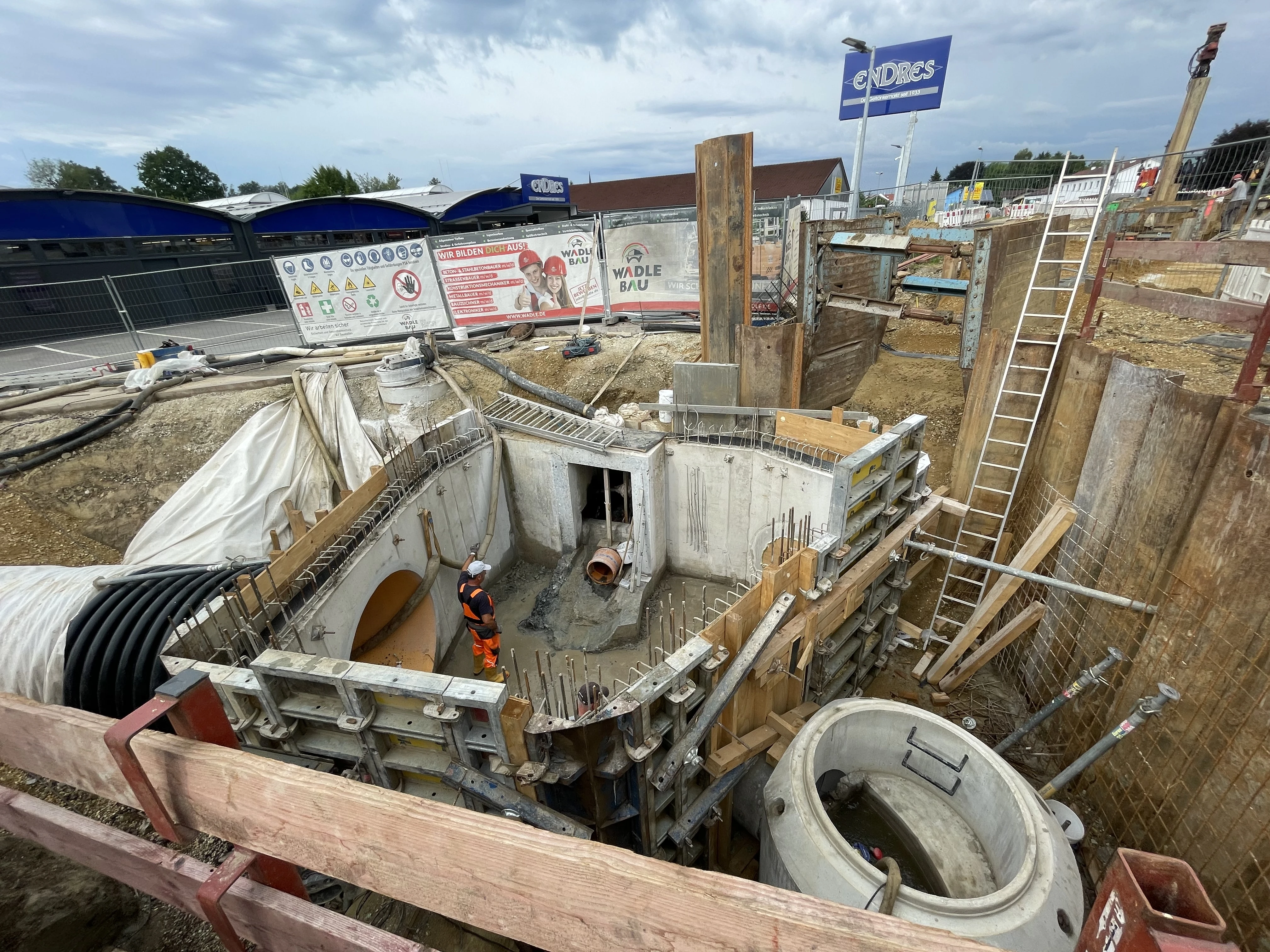 Regenüberlauf Hummel Bild 5